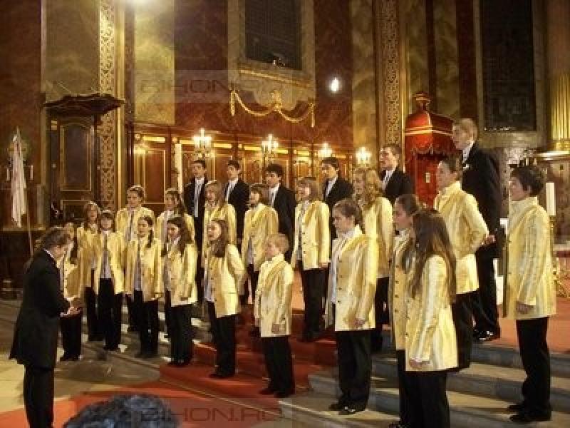 Corul de cameră Fiat Lux